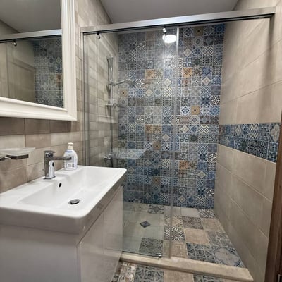 Miete einer gemütlichen 2-Zimmer-Wohnung im Stadtzentrum von Varna, Bulgarien